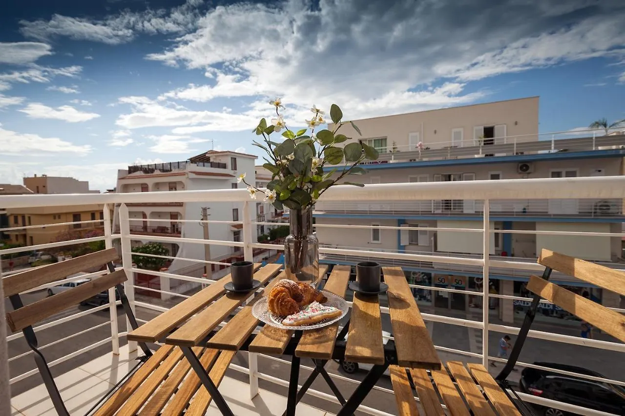 Nerissa Suites&Rooms Terrasini