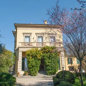 https://dimora-salviati.it-tuscanyhotel.com