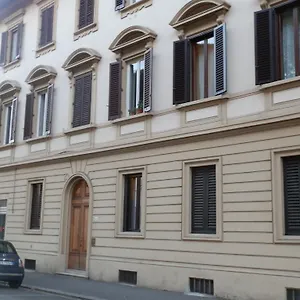 https://la-filarocca-bb.it-tuscanyhotel.com