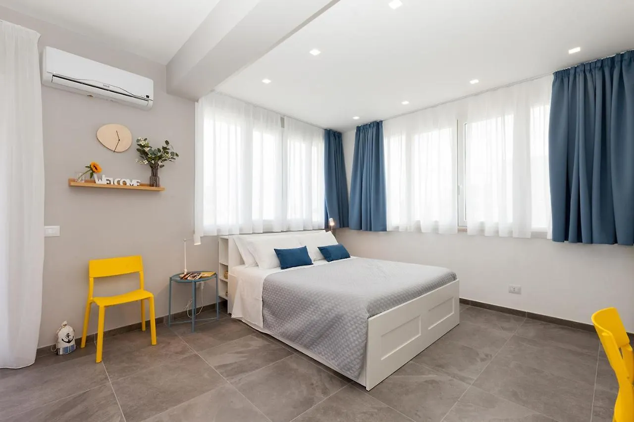 Nerissa Suites&Rooms Terrasini Gasthof