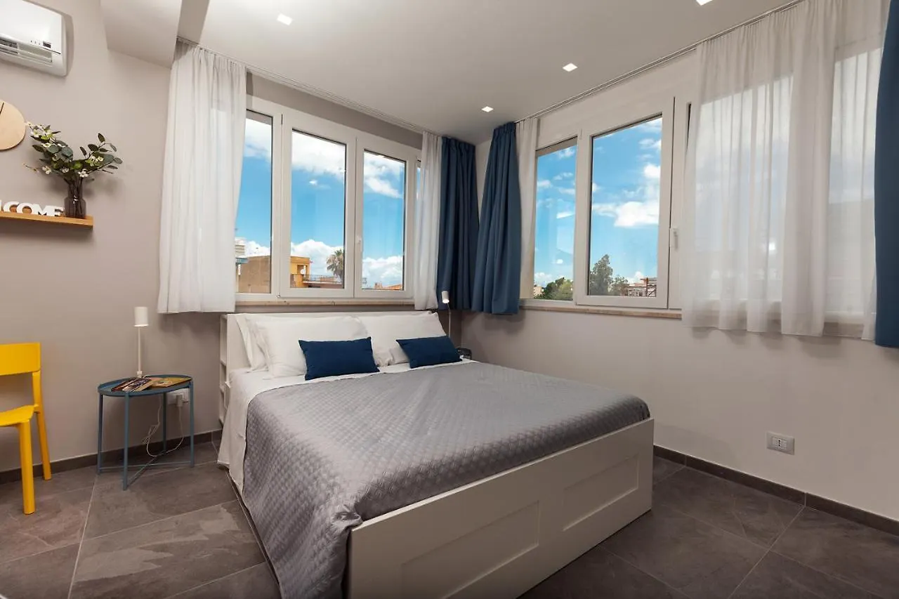 Nerissa Suites&Rooms Terrasini 0*,